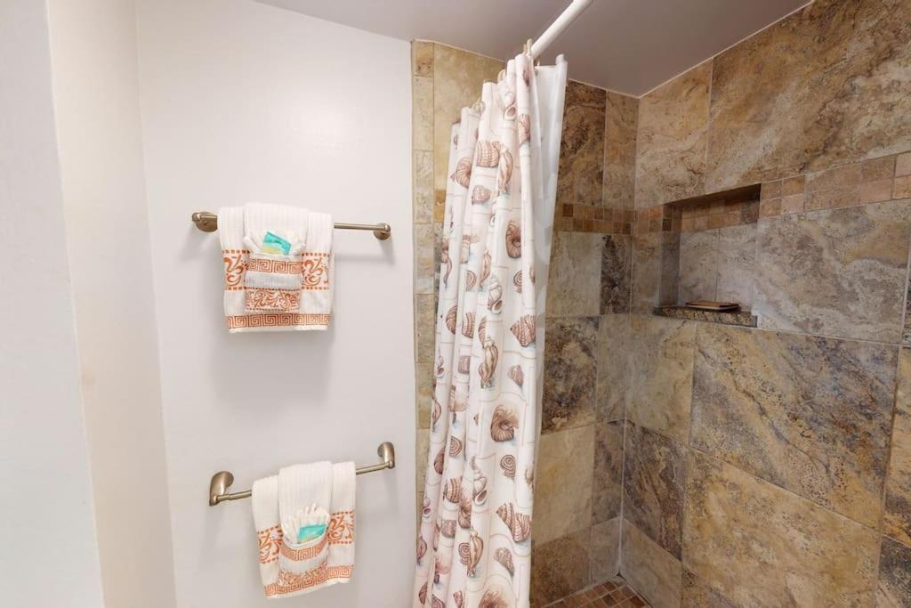 Magnificent Sunsets And Ocean Views At Luana Kai Apartment Kihei Exterior photo